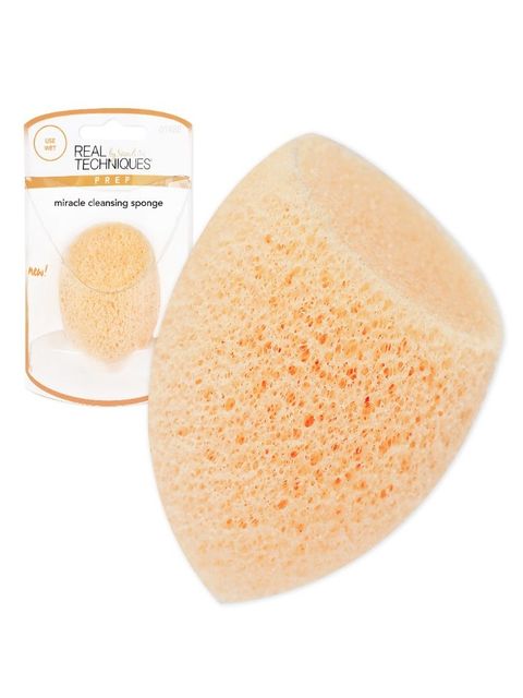 Real Techniques Miracle Cleansing sponge.jpg