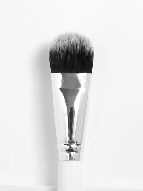 Colourpop Brush - Medium Foundation Brush.jpg