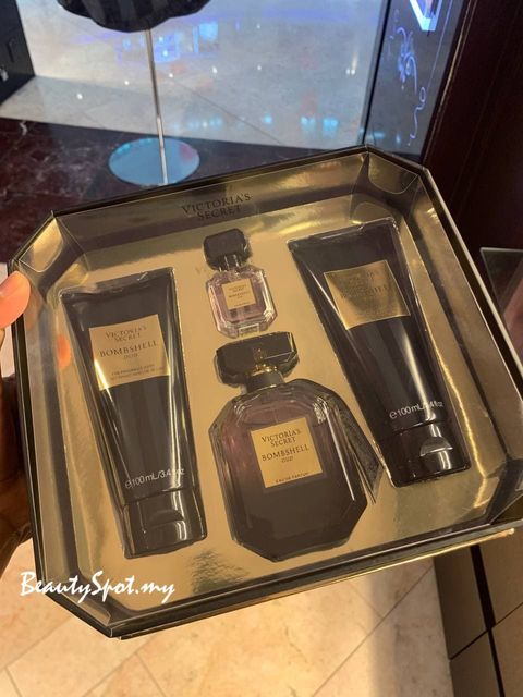 Victoria's Secret Bombshell OUD Medium Fragrance Gift Set
