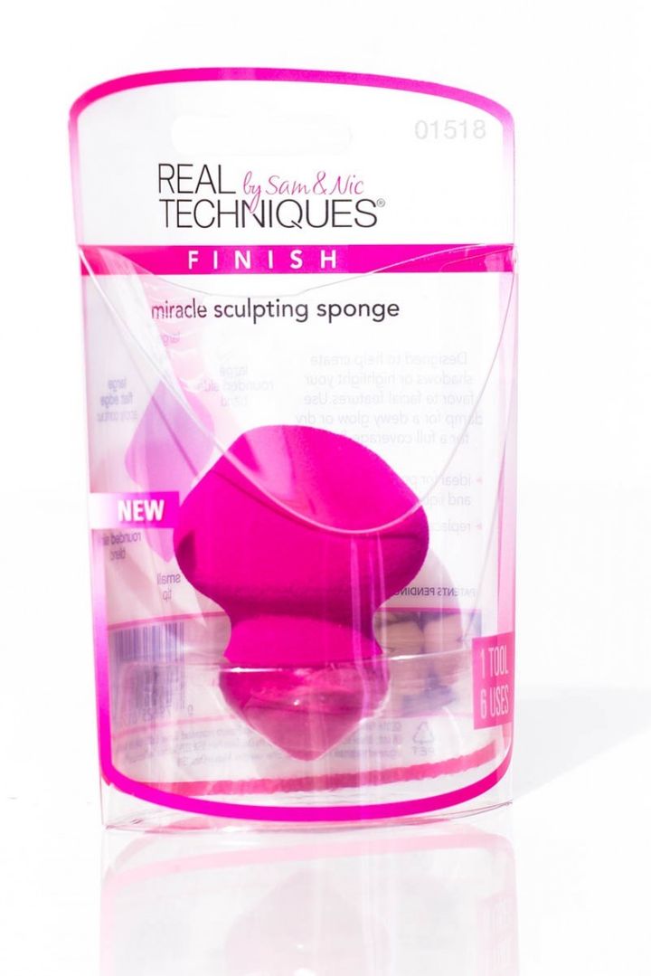 smn2037-miracle-sculpting-sponge-1