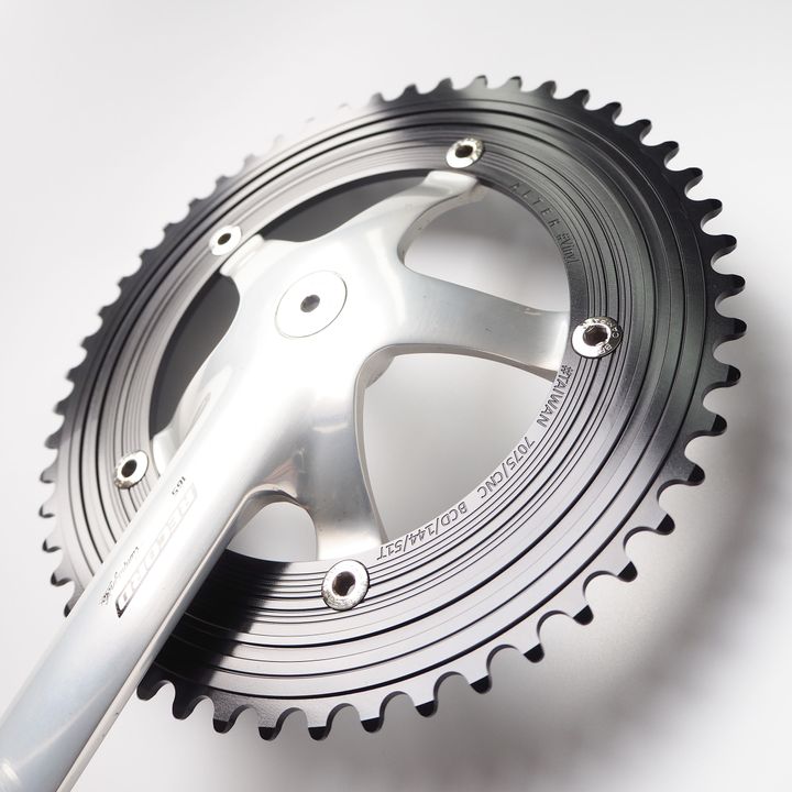 AEB2D744-78F9-4BEB-BCDD-01AB96633C8D