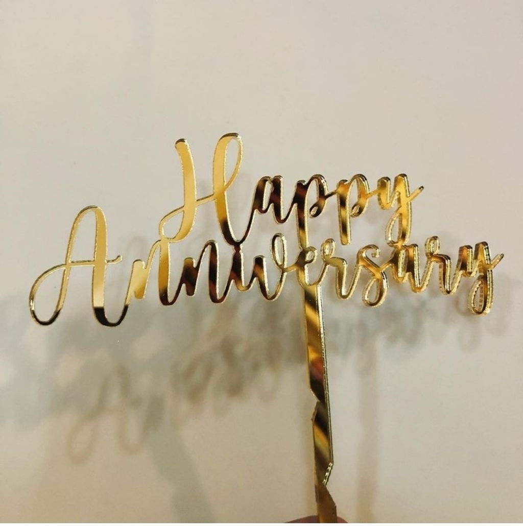 Anniversary_Script Gold