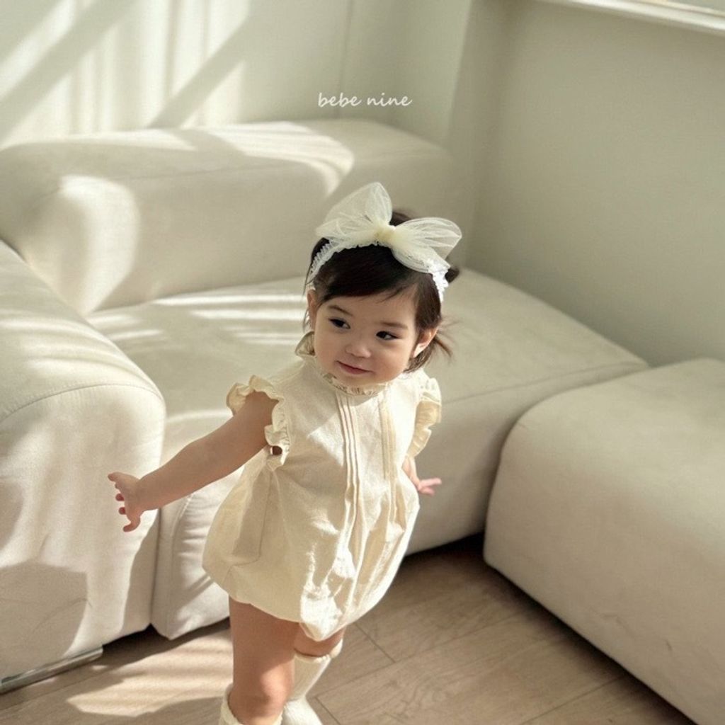 D10B82E4-BC3A-4FE9-9FA3-6F3DF2BF6E22