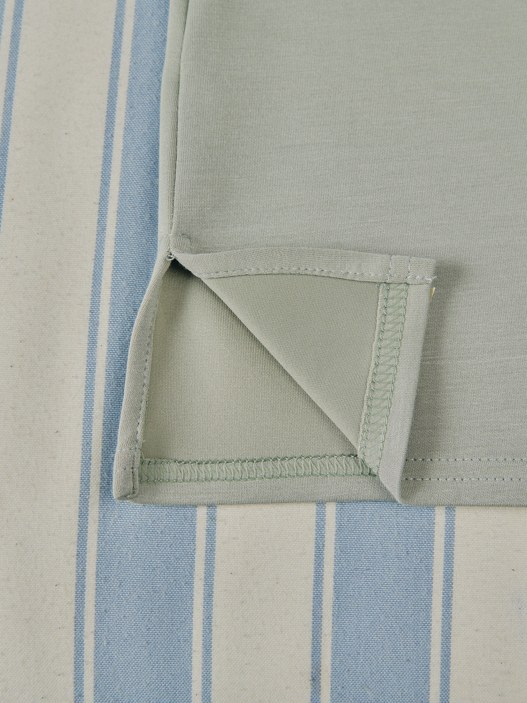 EaseZip Therapy Top in Sage Green 10