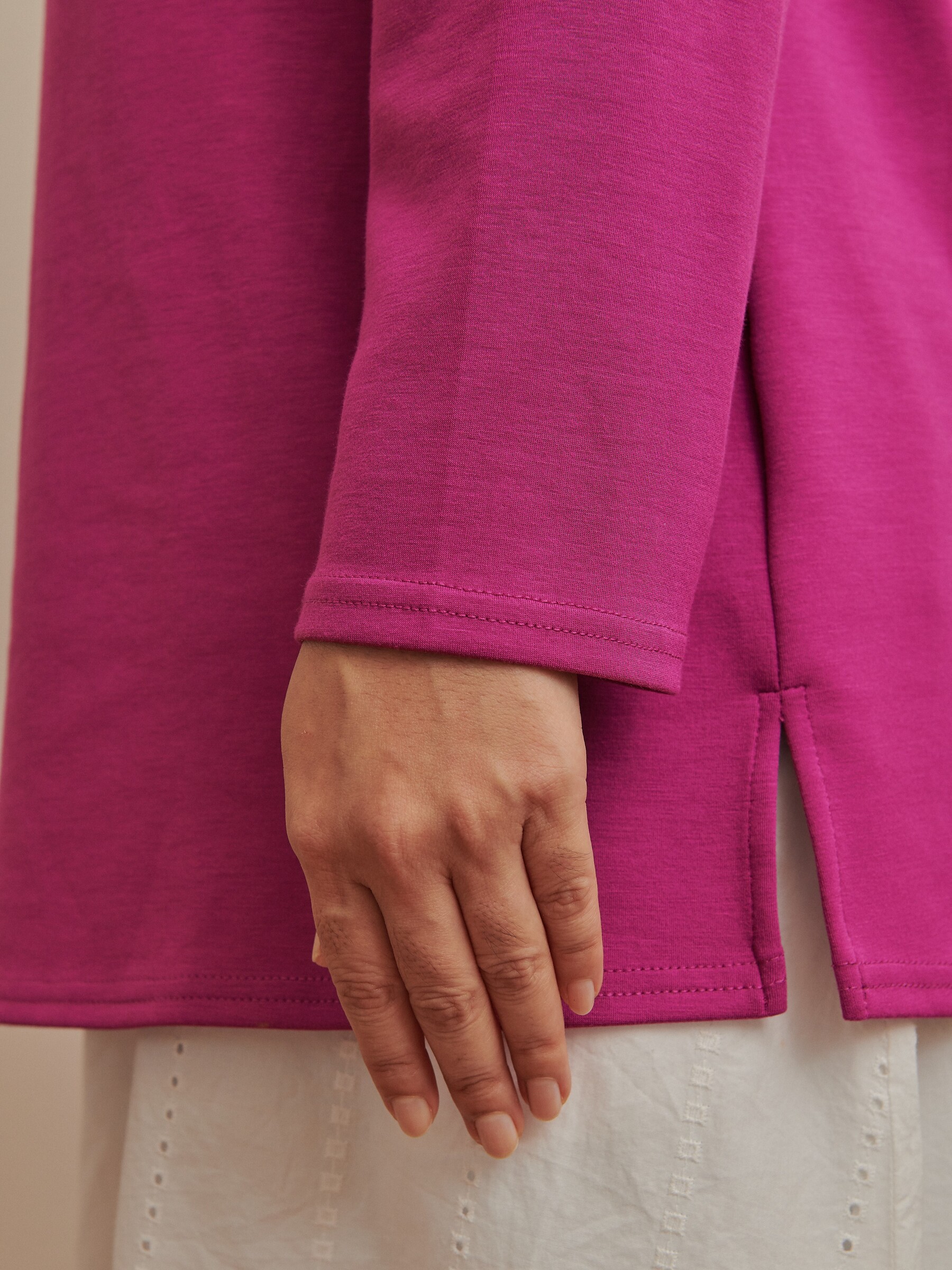 EaseZip Therapy Top in Fuschia 7