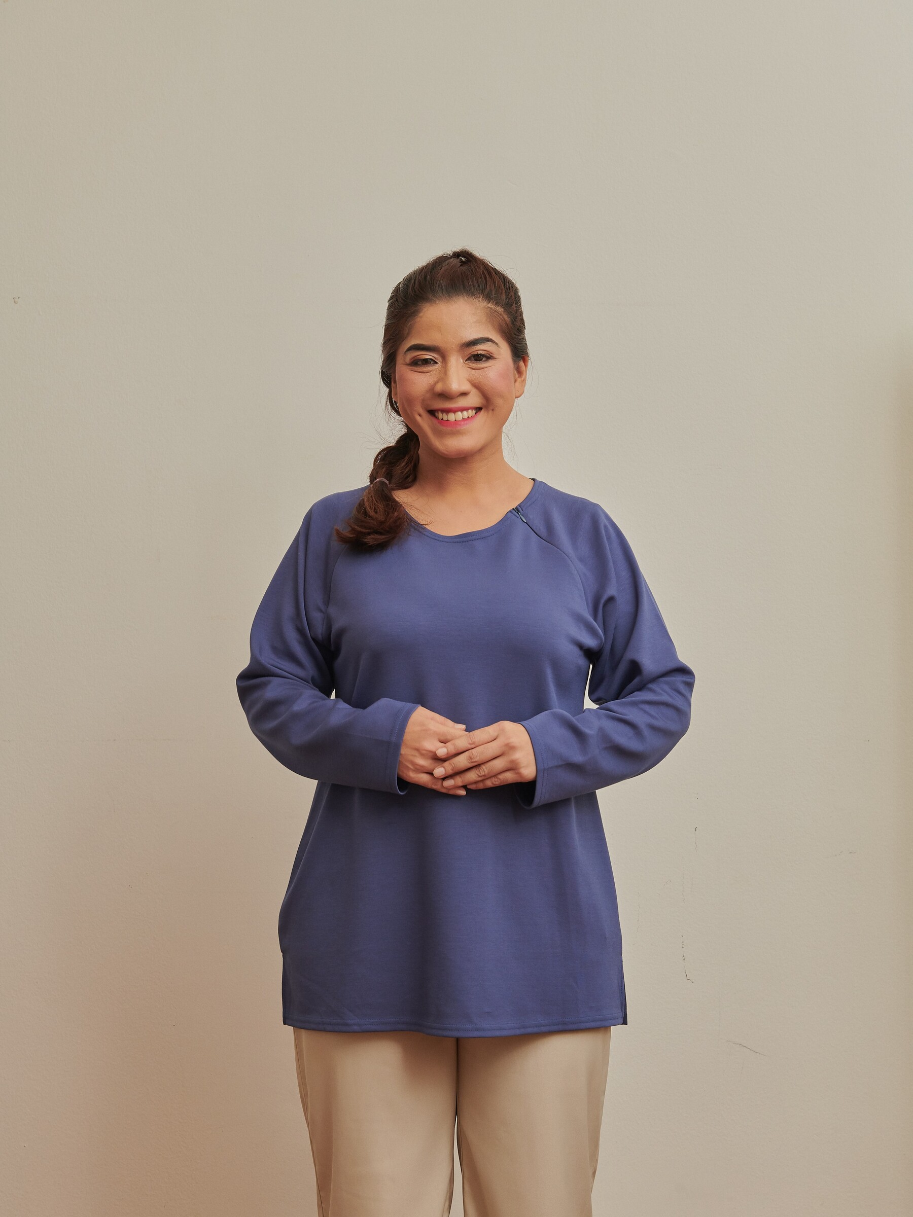EaseZip Therapy Top in Indigo 1