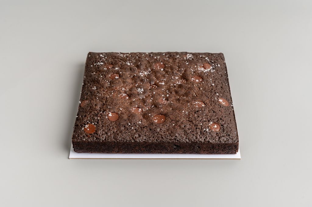 SeaSaltDark Chocolate Brownie_Brownie_Side_202507