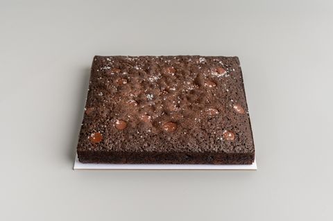 SeaSaltDark Chocolate Brownie_Brownie_Side_202507