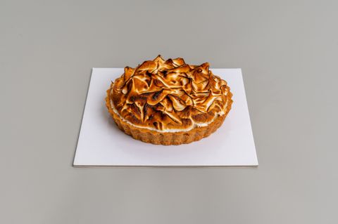 LemonMeringueTart_RoundTarts_Side_202507