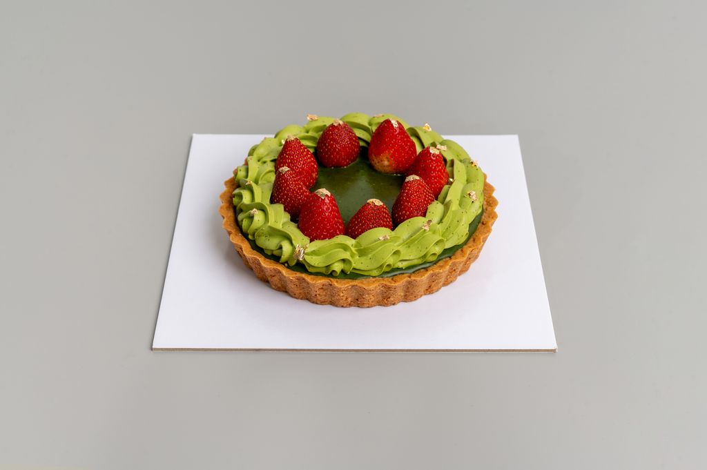 Matcha_HoujichaStrawberryTart_RoundTarts_Side_202507