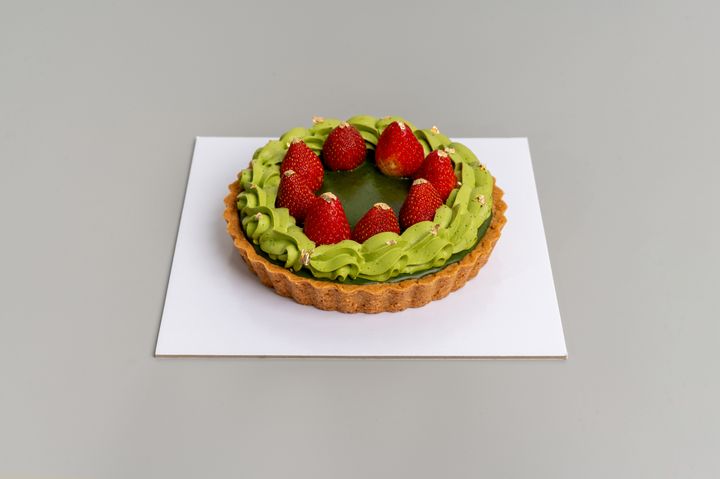 Matcha_HoujichaStrawberryTart_RoundTarts_Side_202507