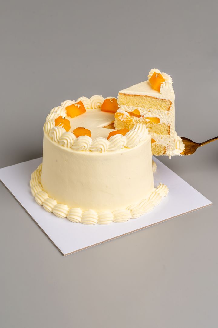 MangoShortcake_WholeCakes_Slice_202507