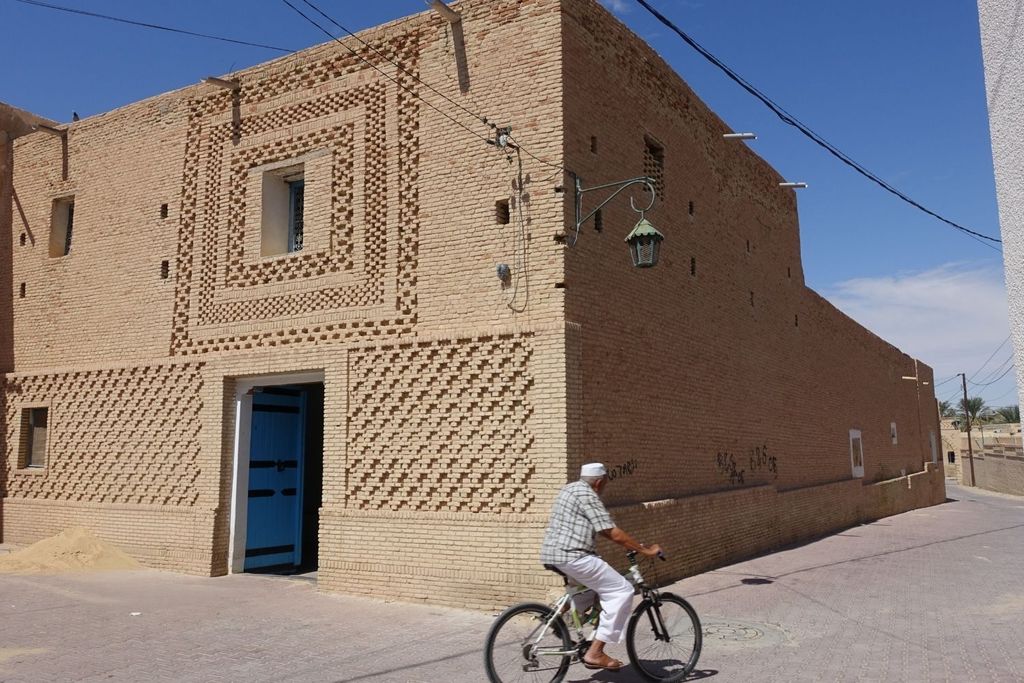 Tunisia hero 6