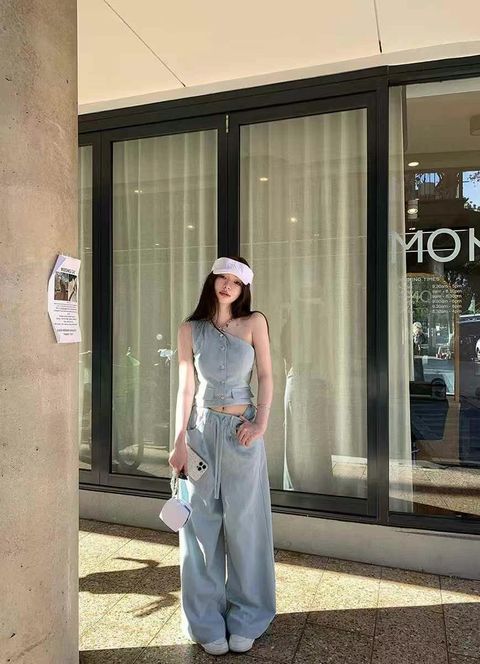 WG.WE万佳1楼4街6档小洁 2025-06-06 15.30.00