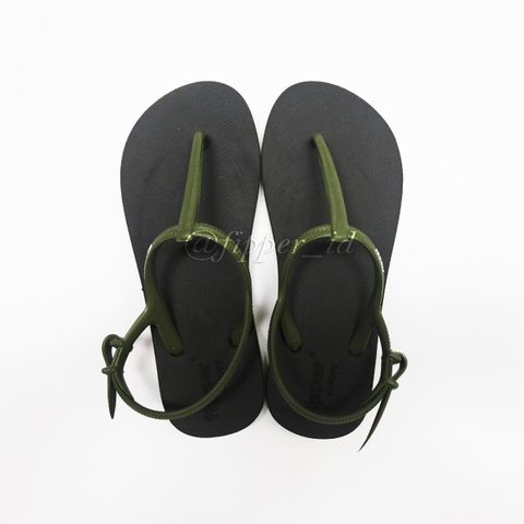 sg-11134201-23010-4p3w8hrct5lv04