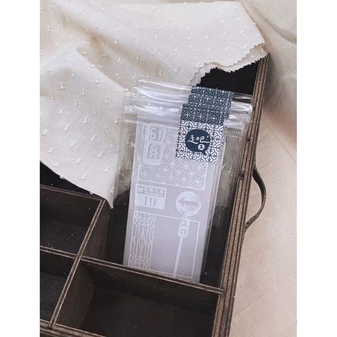 tw-11134207-81ztl-mhtg5t9kyjno4d