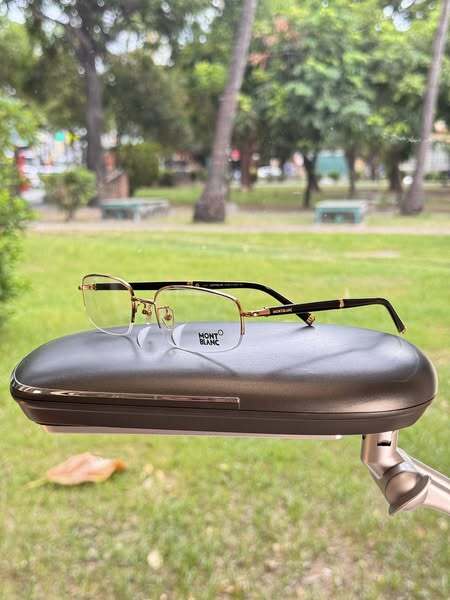 549180895_122184183428569030_7101845569591056865_n