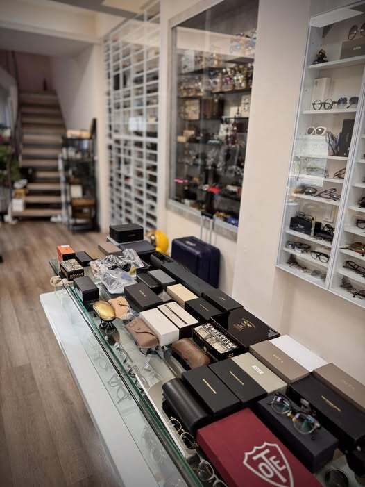 571192034_122190320372569030_1810798512567976155_n