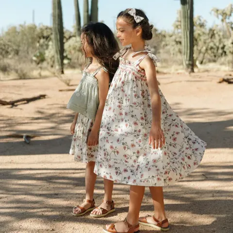 2A3A0250_websize_1000x