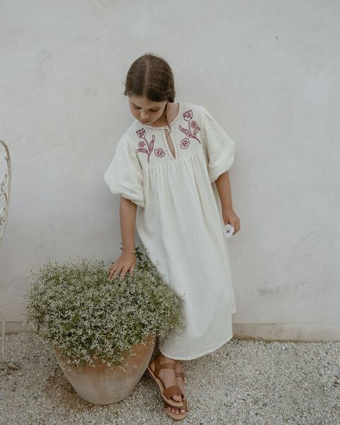 madera-embroidery-dress
