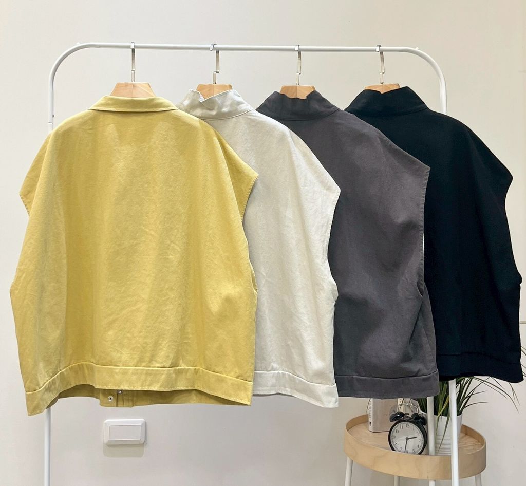 LINE_ALBUM_20251017_251017_25