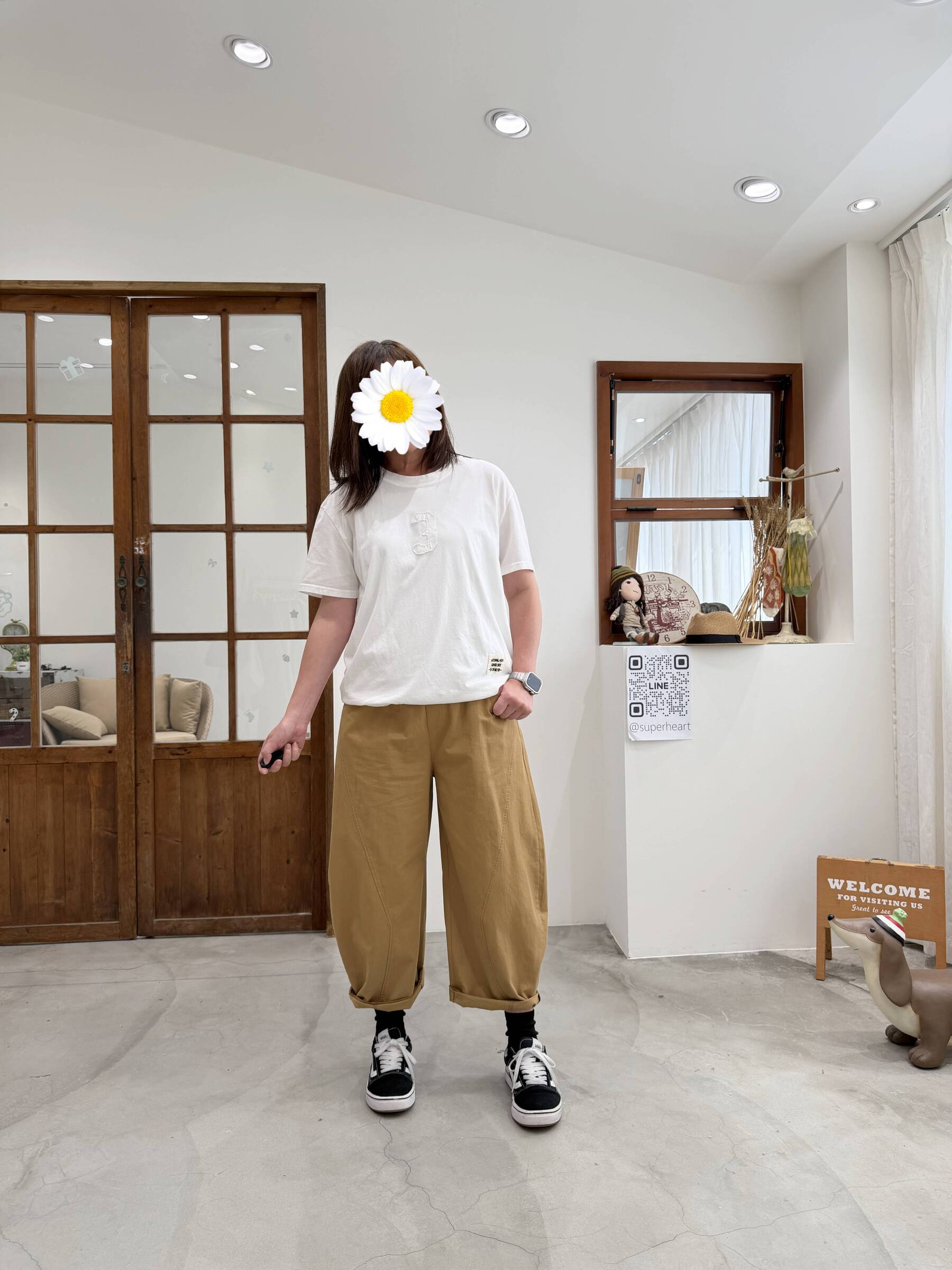 白