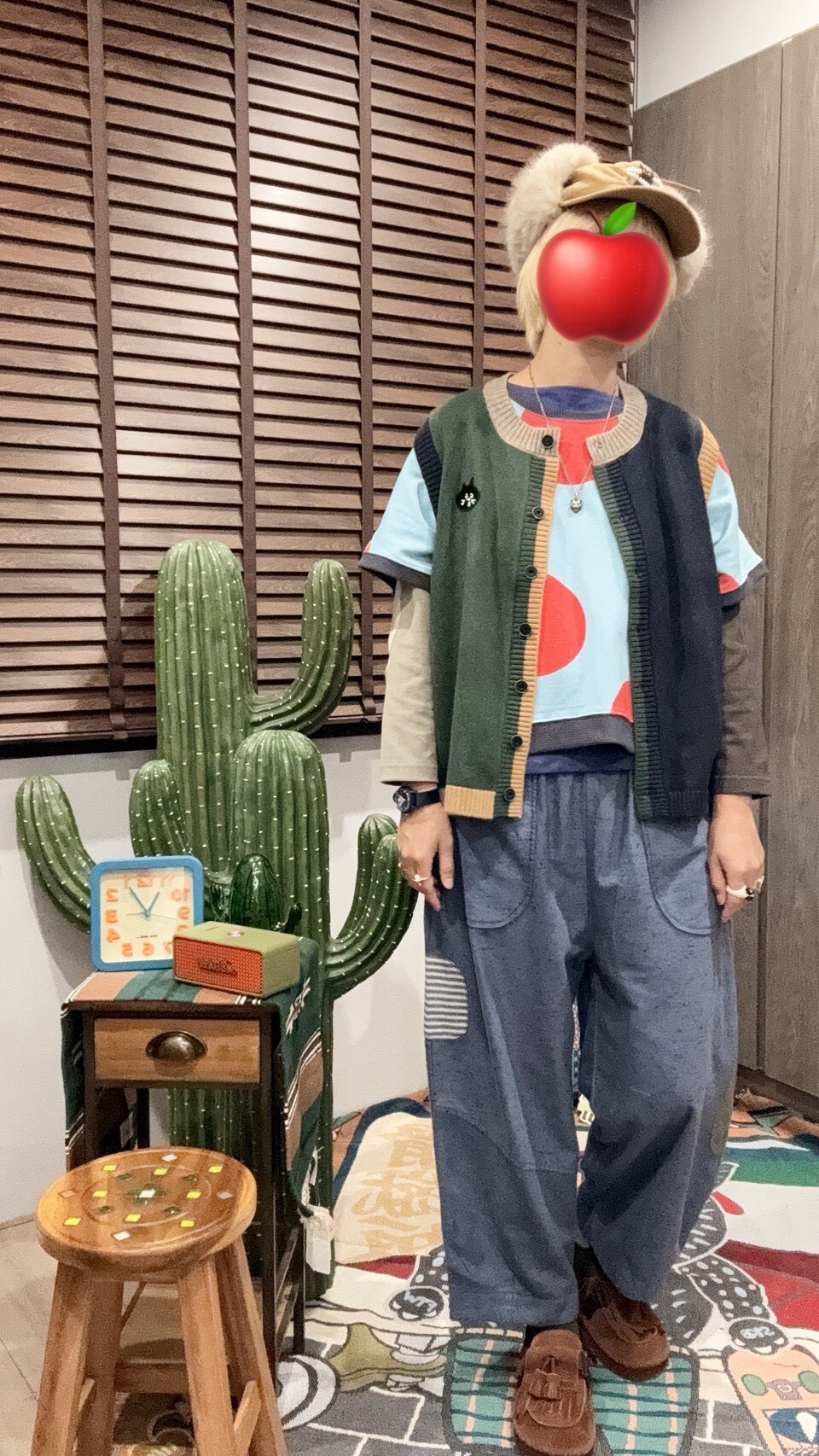 LINE_ALBUM_勞摩買什麼_251216_10