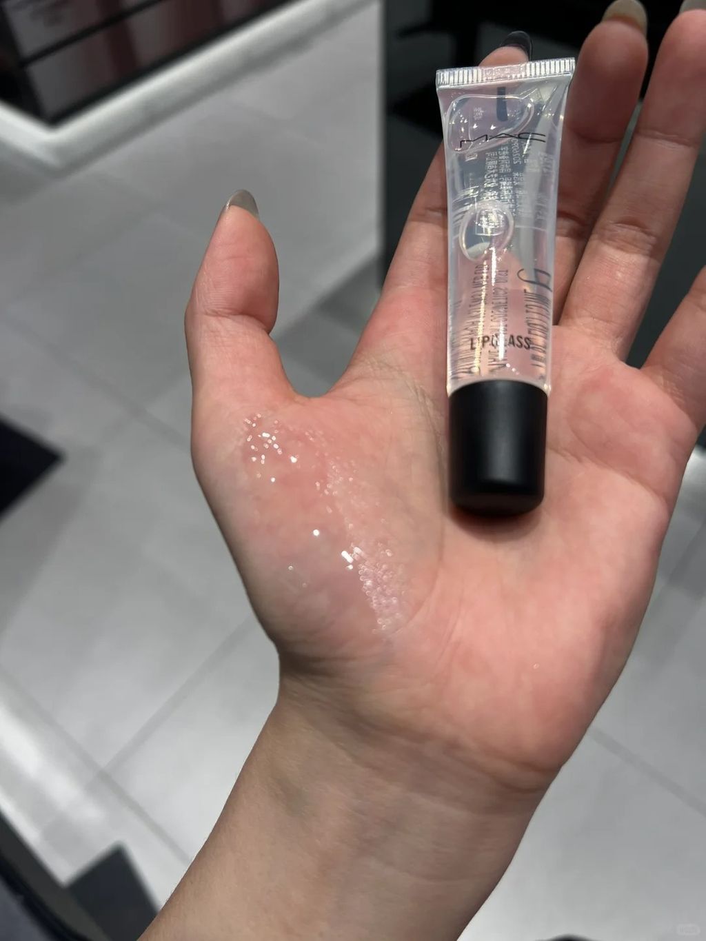 透明唇蜜MAC莹亮唇蜜_1_、水水_来自小红书网页版