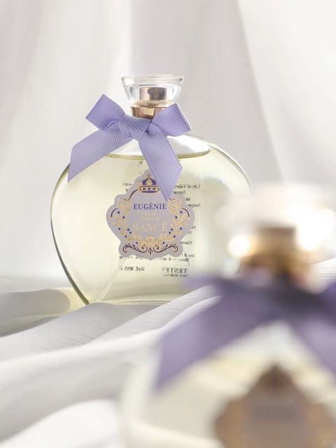 💜紫色控 _ 富家千金香，却不是人人都穿得起_1_工藤镜香_来自小红书网页版