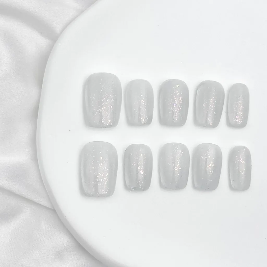 【#雪白銀河】貓眼