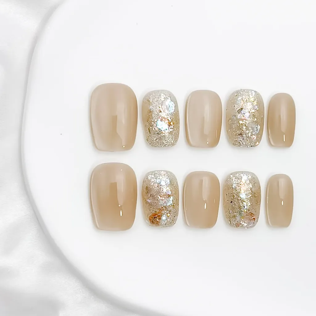 【奶茶-碎冰冰】