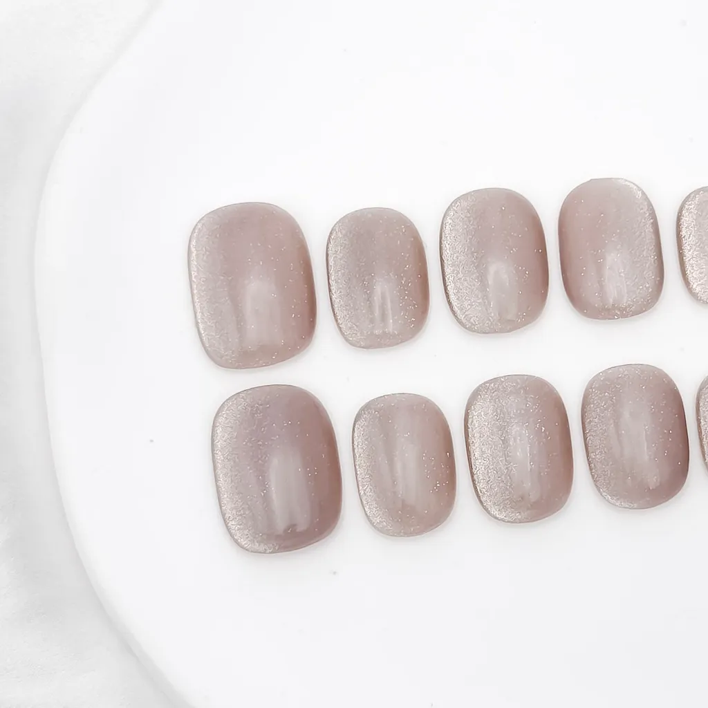 【微光芋語】貓眼