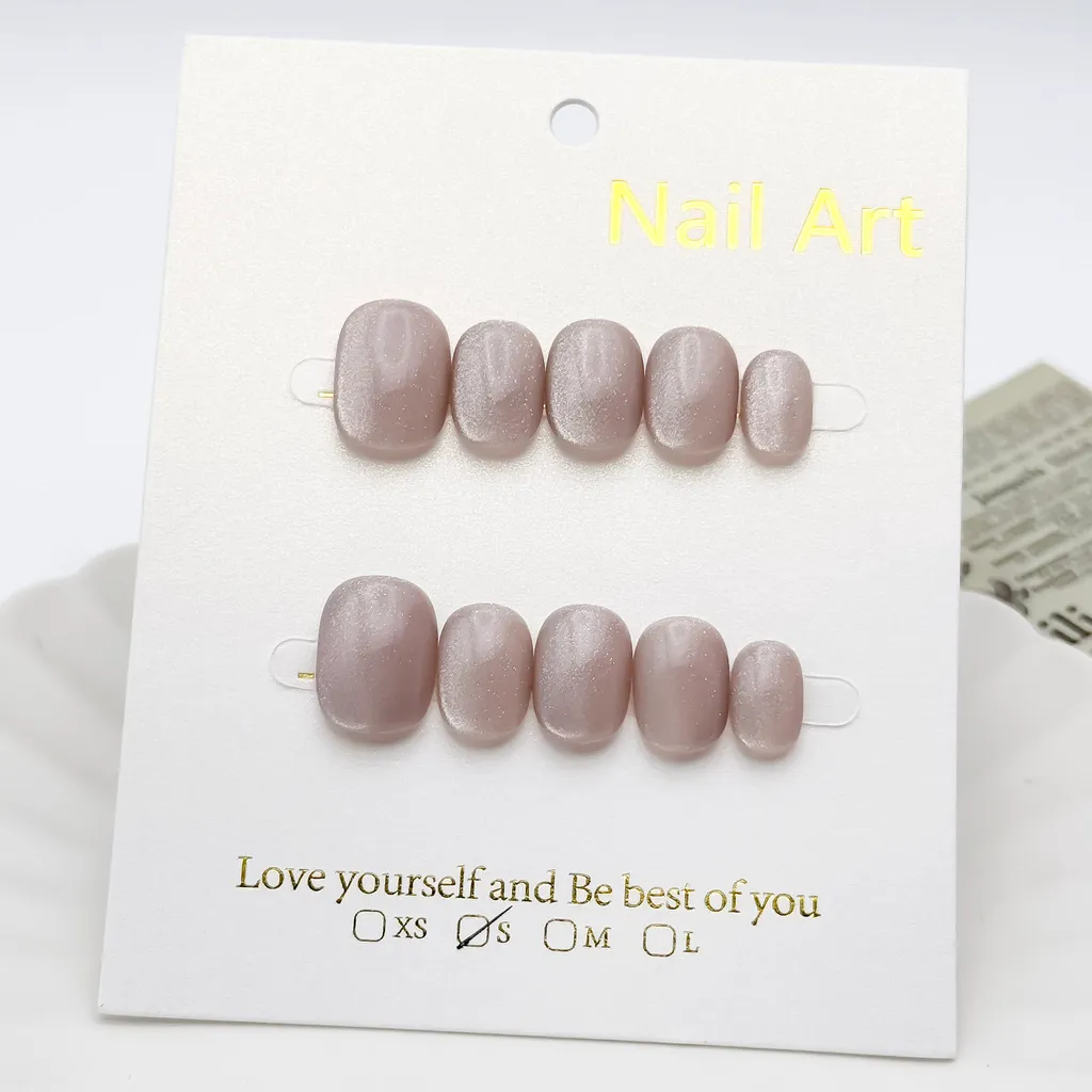 【微光芋語】貓眼