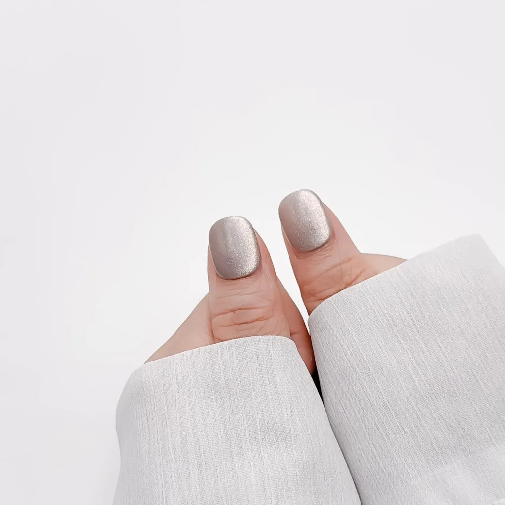 【微光芋語】貓眼