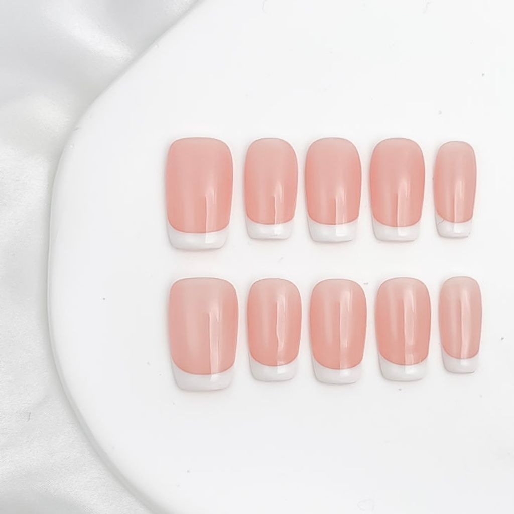 24-67CAC232-A6E8-4FBF-8960-EA6E139BF8AD