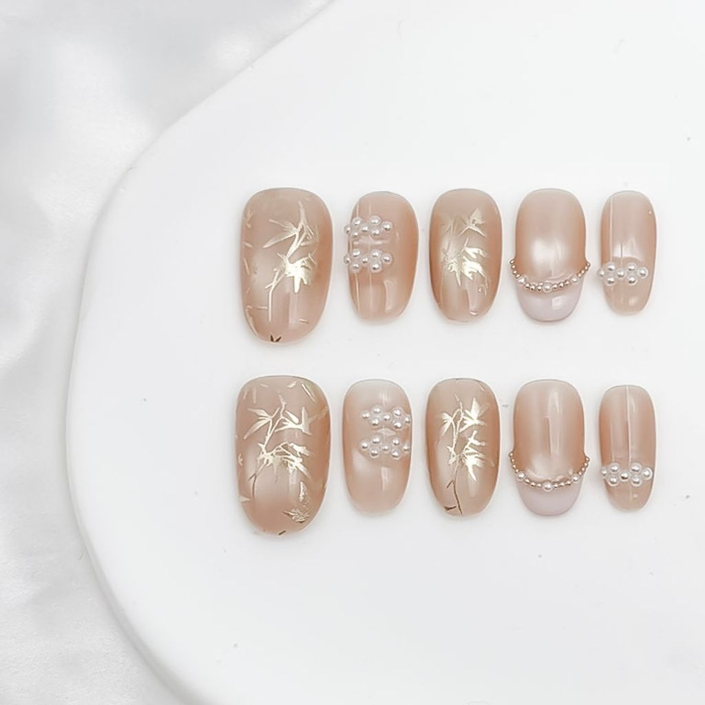 20-7312B9B9-51A3-4EB8-800B-3C69E93B379E