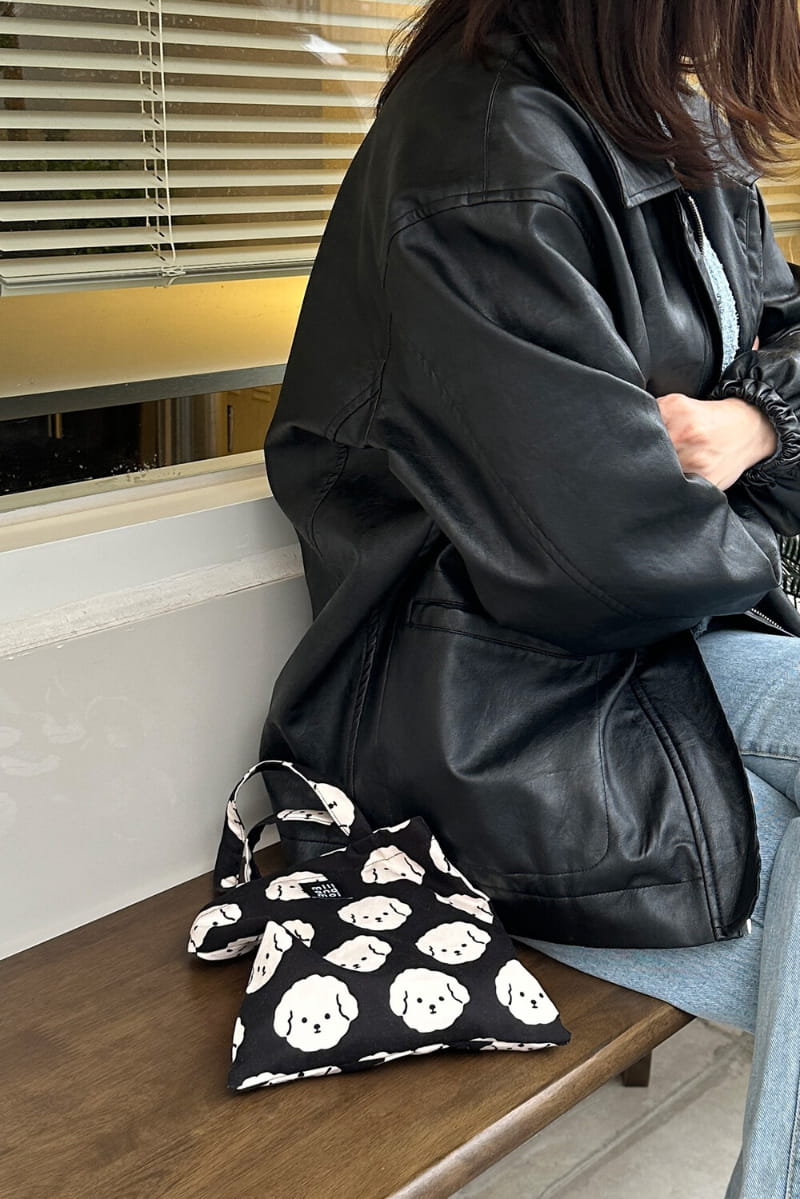 image_1711593344462_1000