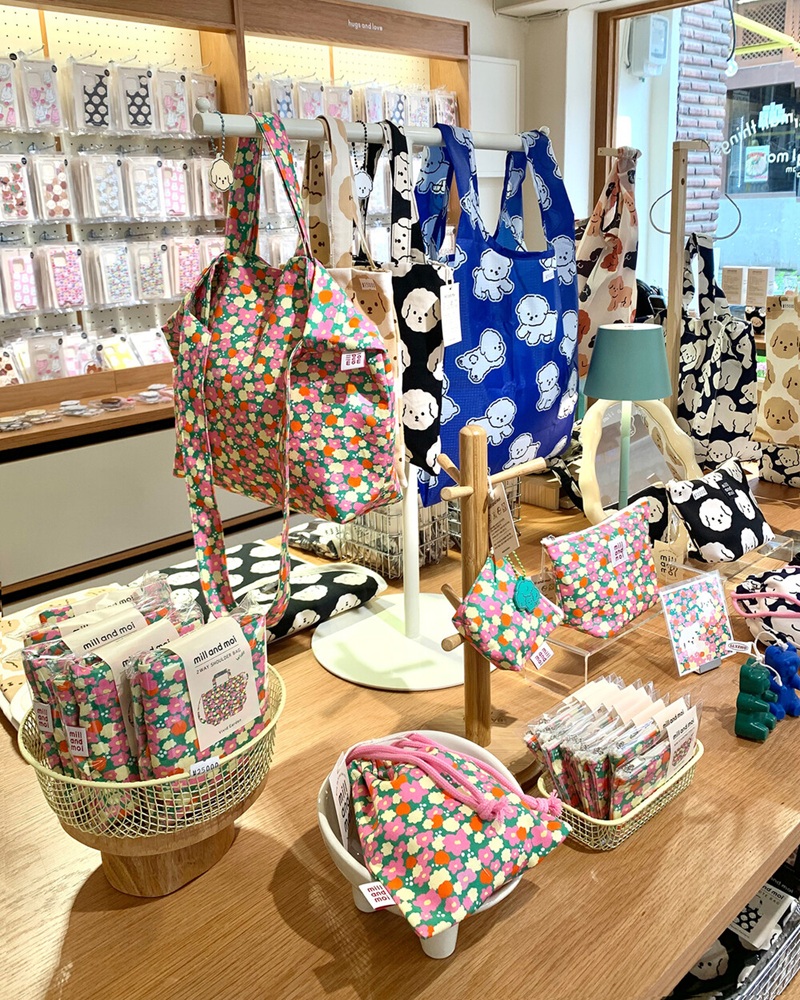 image_1751004128702_1000