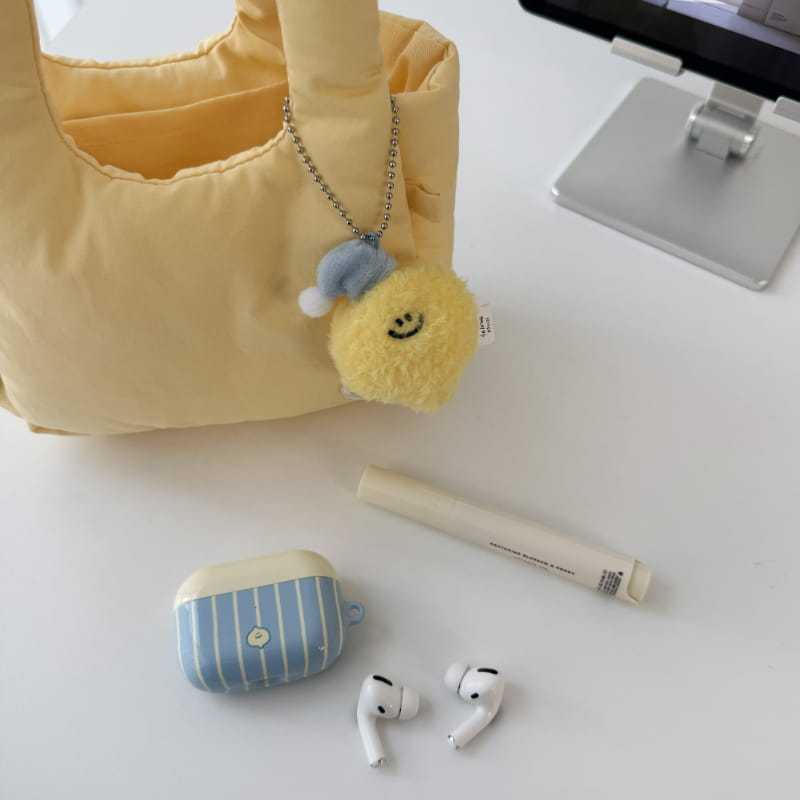 tw-11134207-81ztc-mgvzmk8x1xc90d