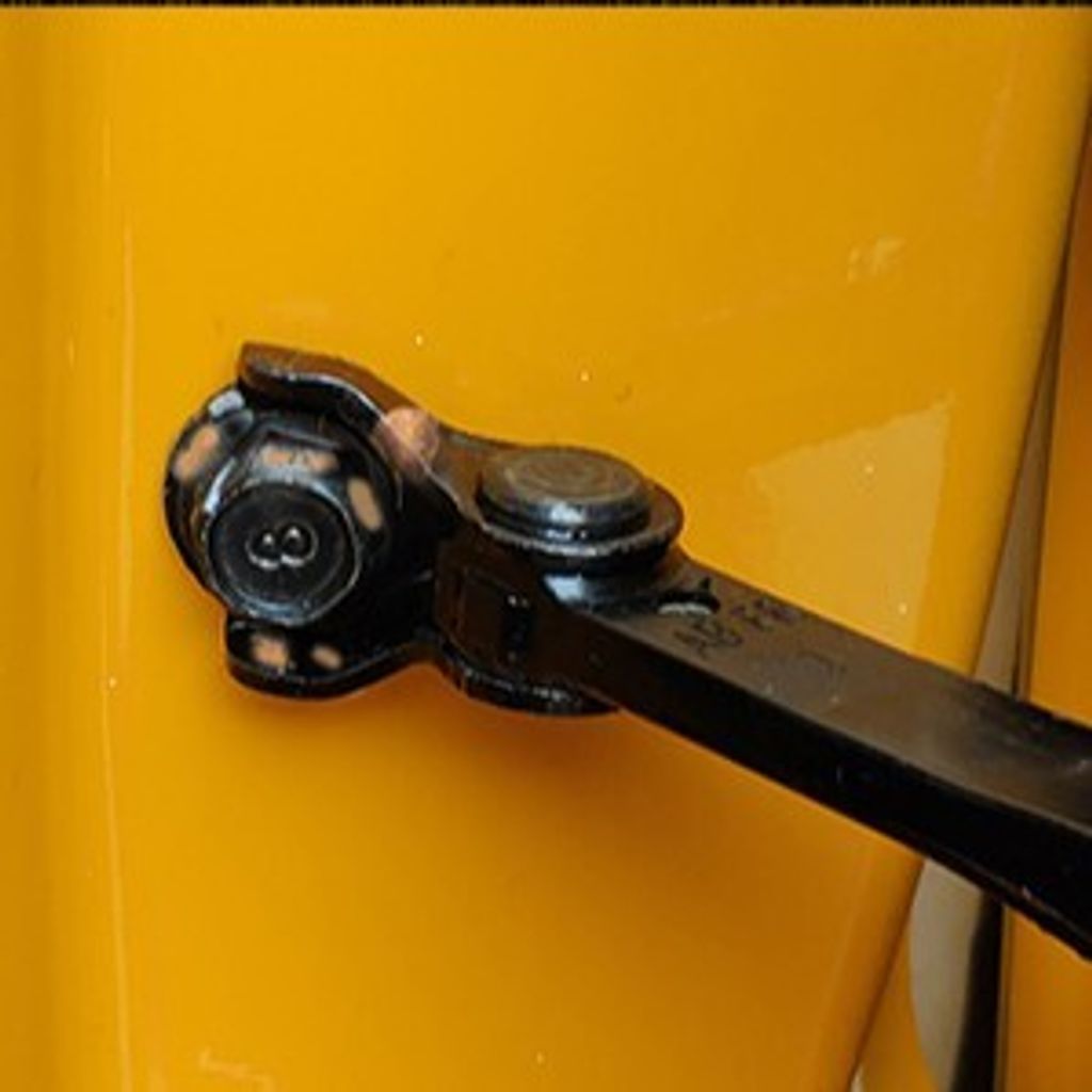 8e2f635117e6a4f38db6e1ba8e809680