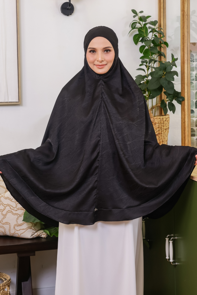 Untitled-design-2025-05-20T105333.718-683x1024