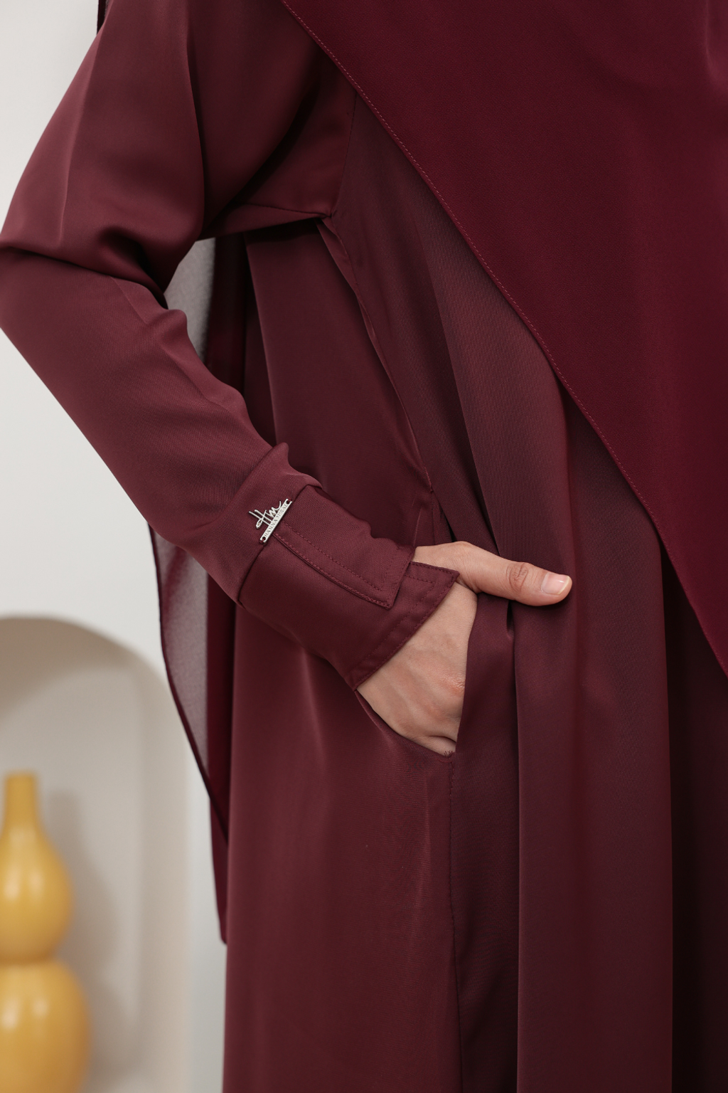 BLACK (1000 x 1500 px) (5)