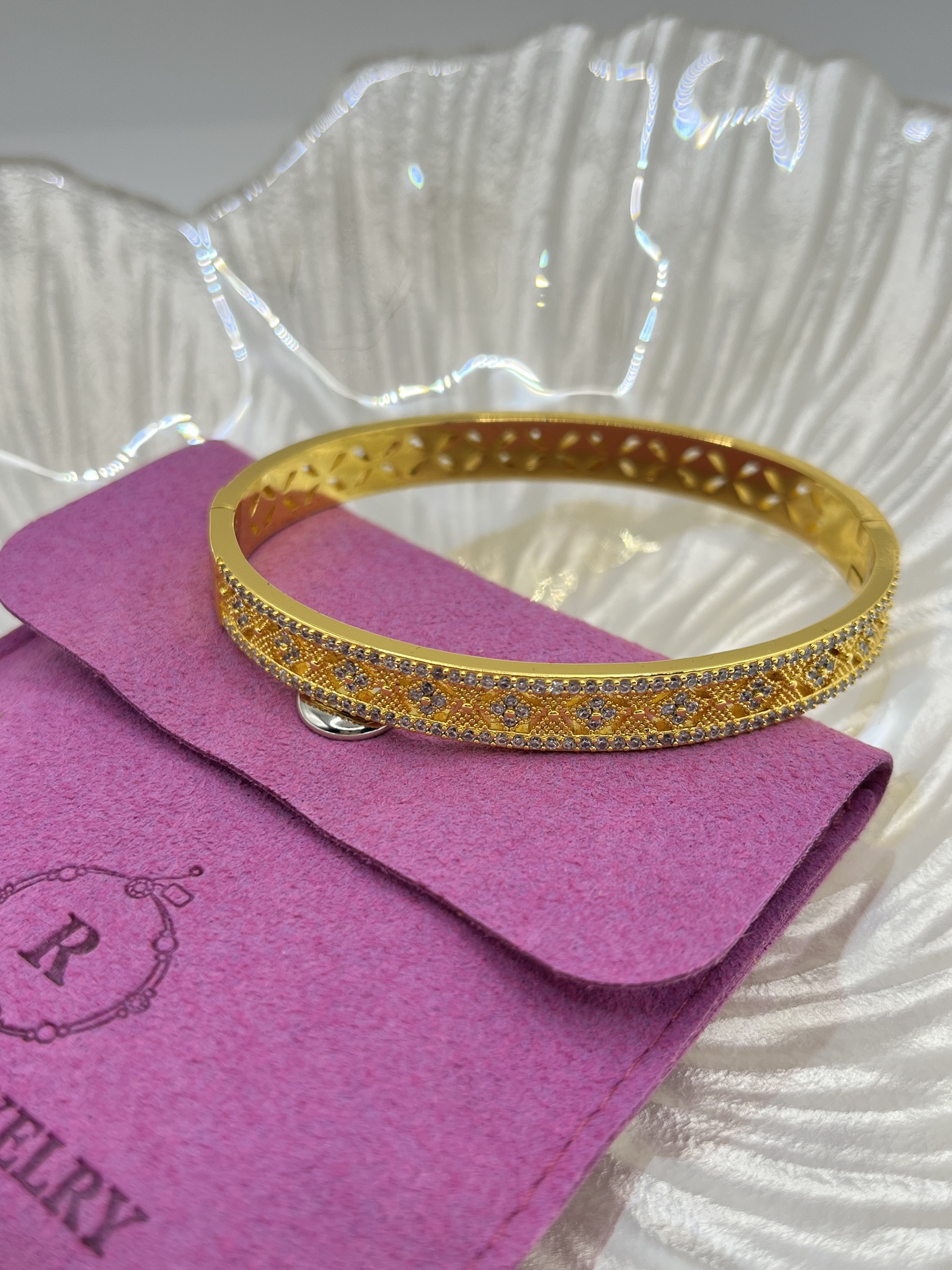 20251107_084333854_iOS