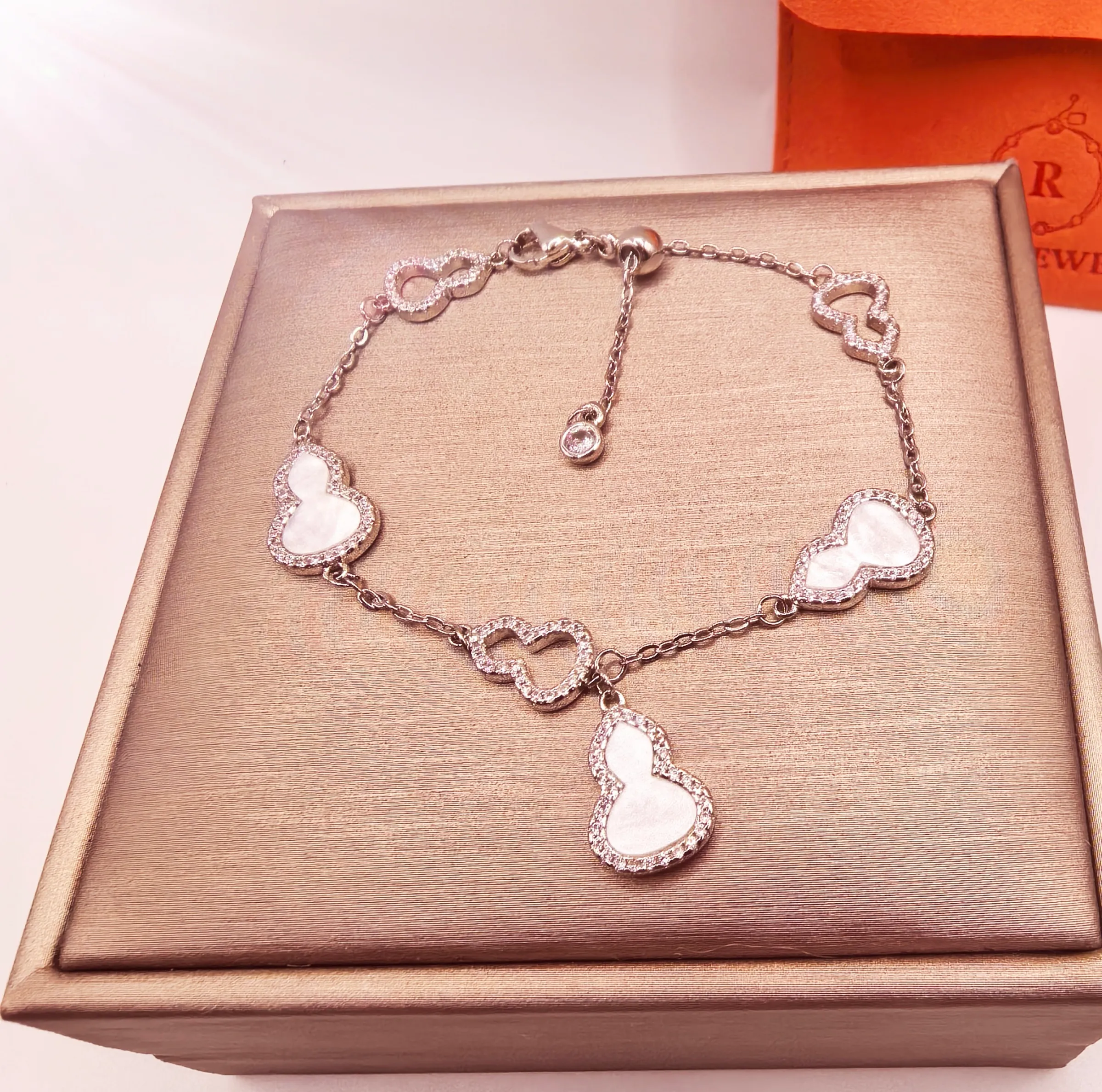 IMG_20251108_164347_edit_61730194389560