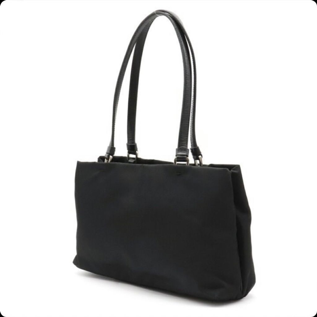 c212335a9e956700a394ee7e7f60cffe