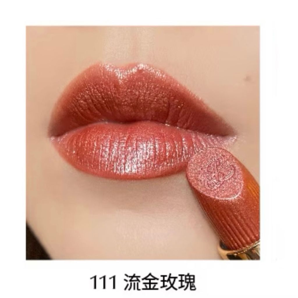 tw-11134207-7r98r-lrtsu1k00w7cb4