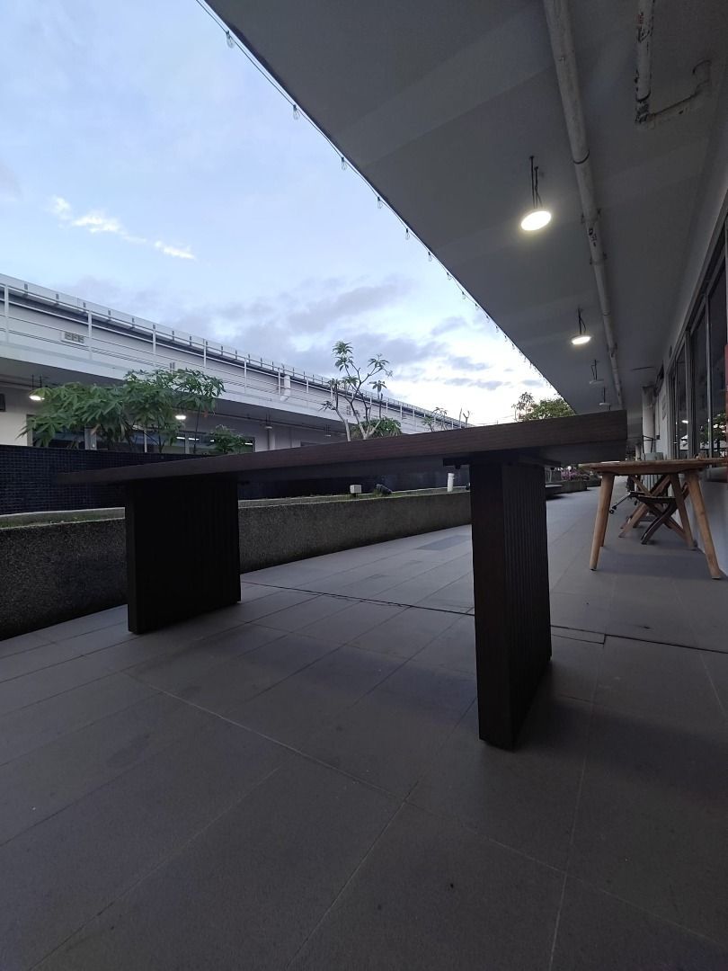 santi_valpo_225cm_dining_table_1769765158_6158e307_progressive