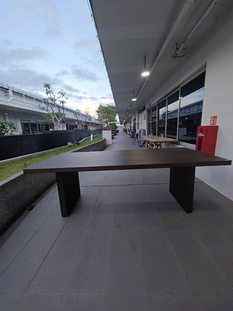 santi_valpo_225cm_dining_table_1769765158_9e13bae8_progressive