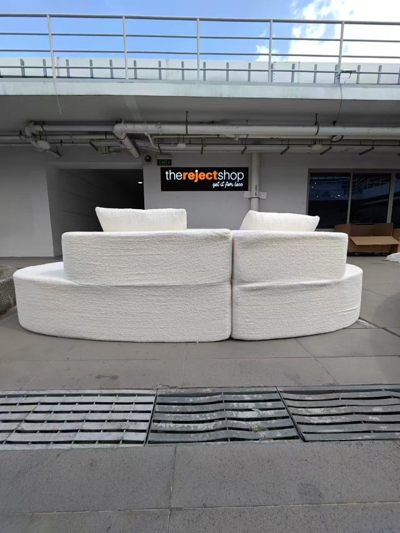 kloud_3_seater_curved_sofa_in__1771738393_1ebc6f15_progressive