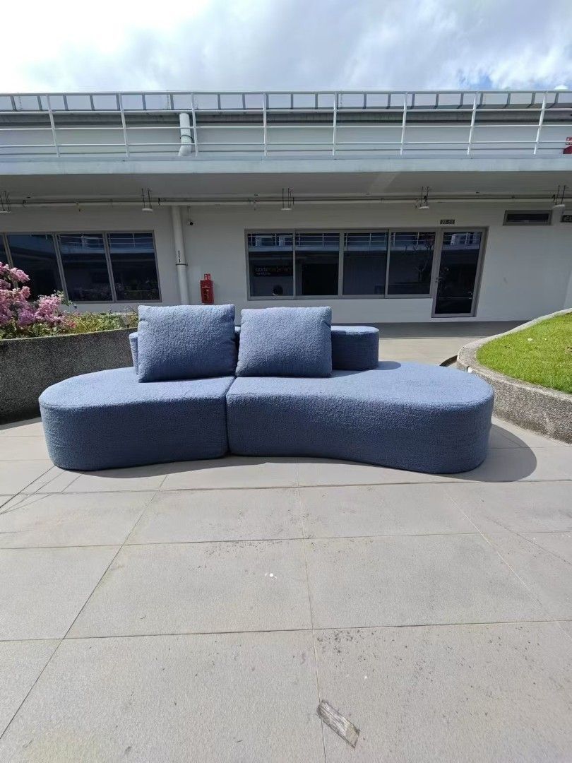 kloud_3_seater_curved_sofa_in__1771737701_3e4a614b_progressive